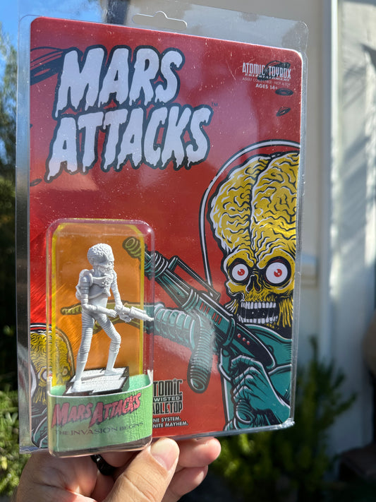 Mars Attacks – Martian Trooper Exclusive Game Piece (NYCC Edition)